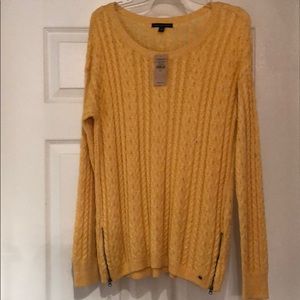 AE yellow sweater